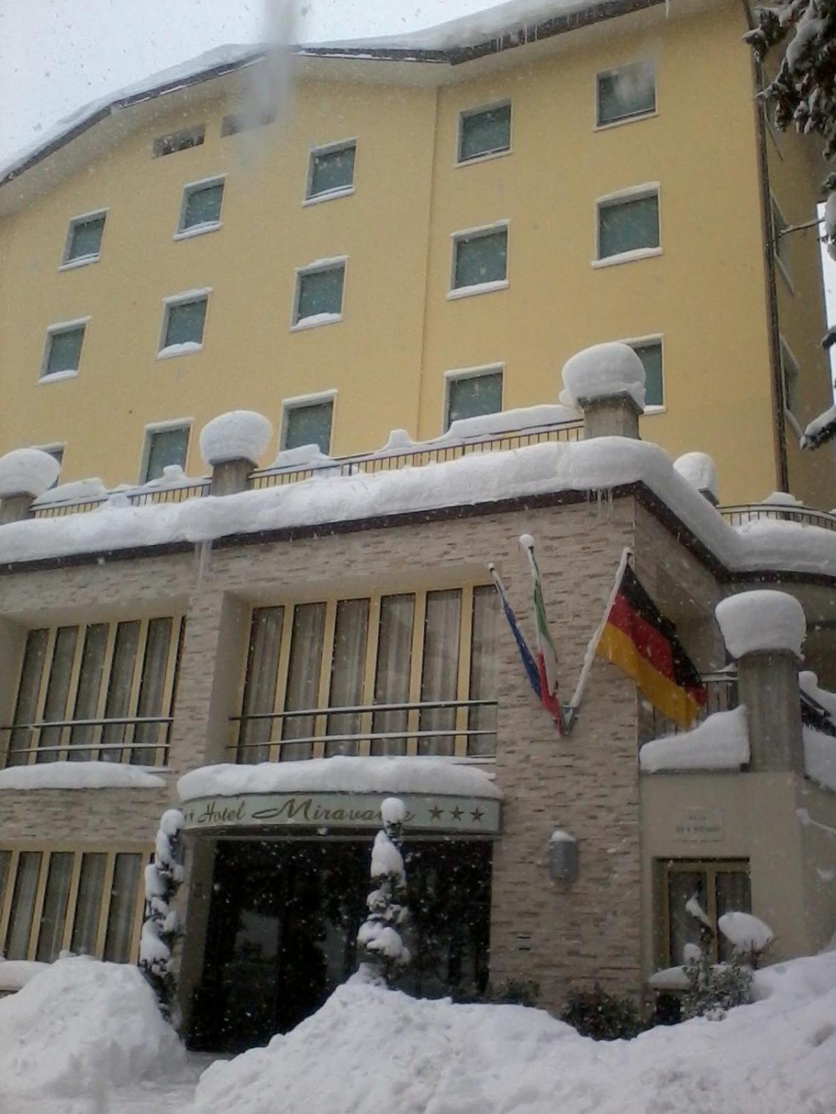 Hotel Miravalle 2000 ลิซซาโน อิน เบลเวเดเร ภายนอก รูปภาพ