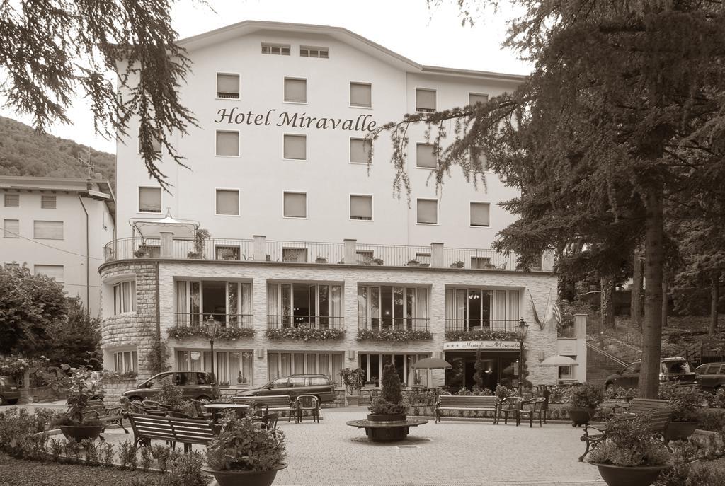 Hotel Miravalle 2000 ลิซซาโน อิน เบลเวเดเร ภายนอก รูปภาพ